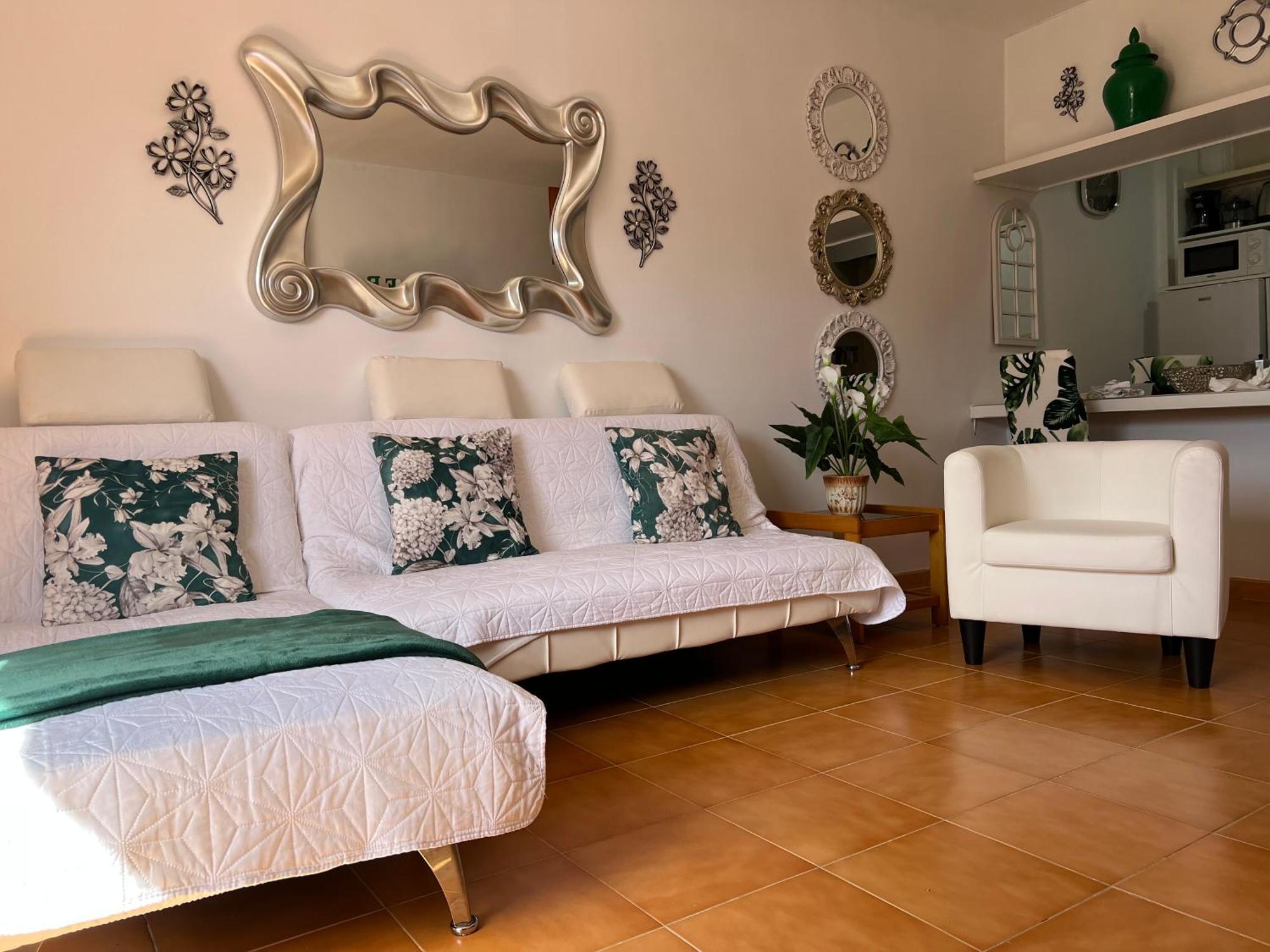דירות אדחה La Casita De La Piscina מראה חיצוני תמונה